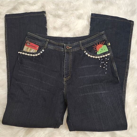 You Fashion Co LTD hi-rise bootcut/flare jeans‎ - Picture 9 of 9
